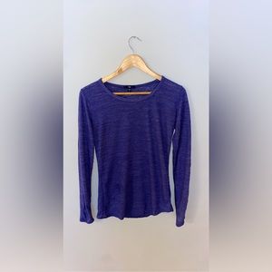 💙 Gap Basic Purple Long Sleeve